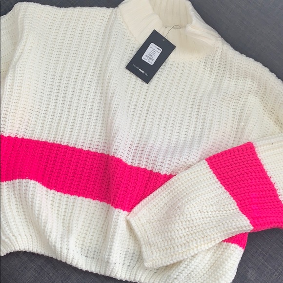 Sweater - Picture 4 of 5